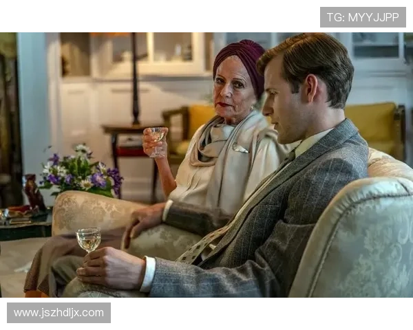 《温柔乡》:80年代的纯与欲,5场戏告诉你什么是真正的“温柔乡” 《温柔乡》:80年代的纯与欲,5场戏告诉你什么是真正的“温柔乡”